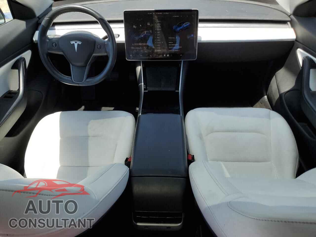 TESLA MODEL 3 2018 - 5YJ3E1EB3JF099754