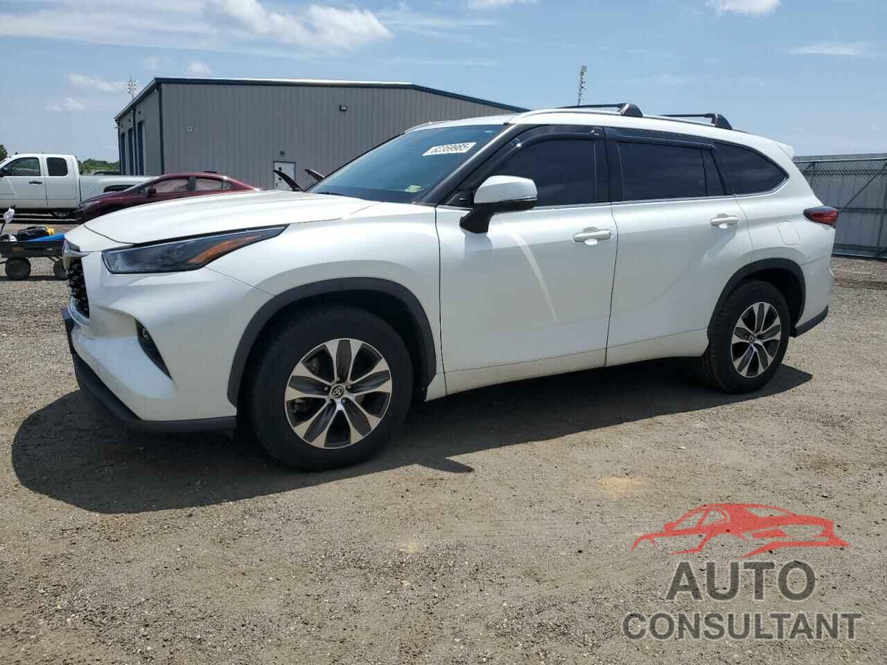 TOYOTA HIGHLANDER 2022 - 5TDHARAH1NS512363
