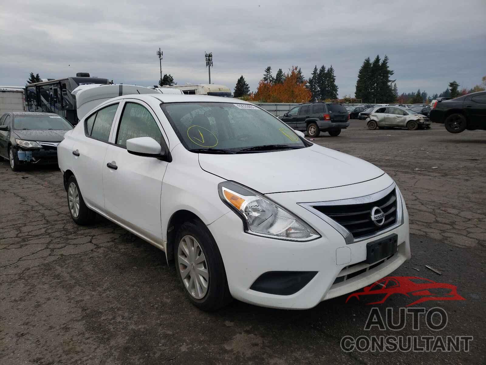 NISSAN VERSA 2018 - 3N1CN7AP9JL804257