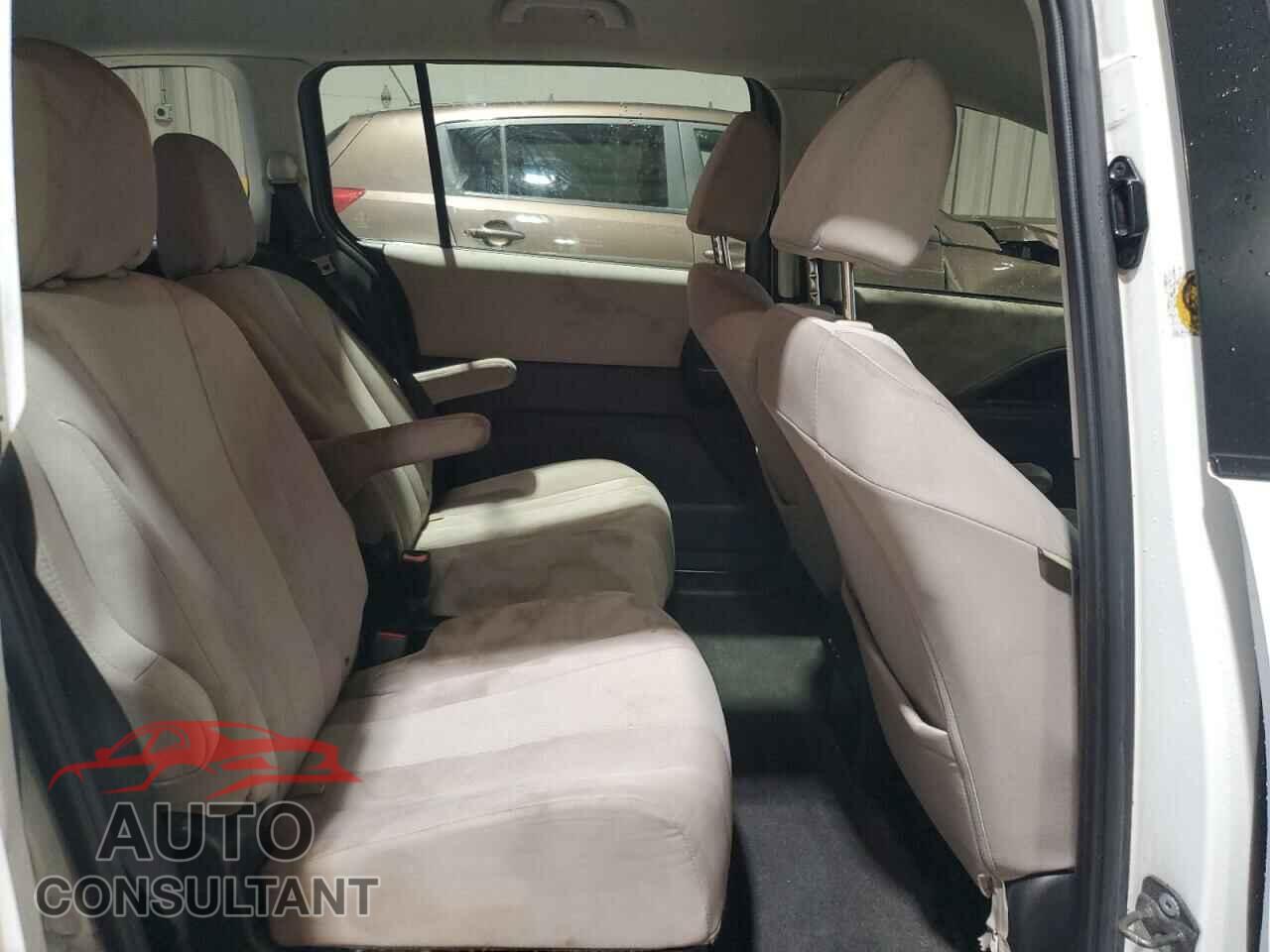 MAZDA 5 2014 - JM1CW2BL8E0168362