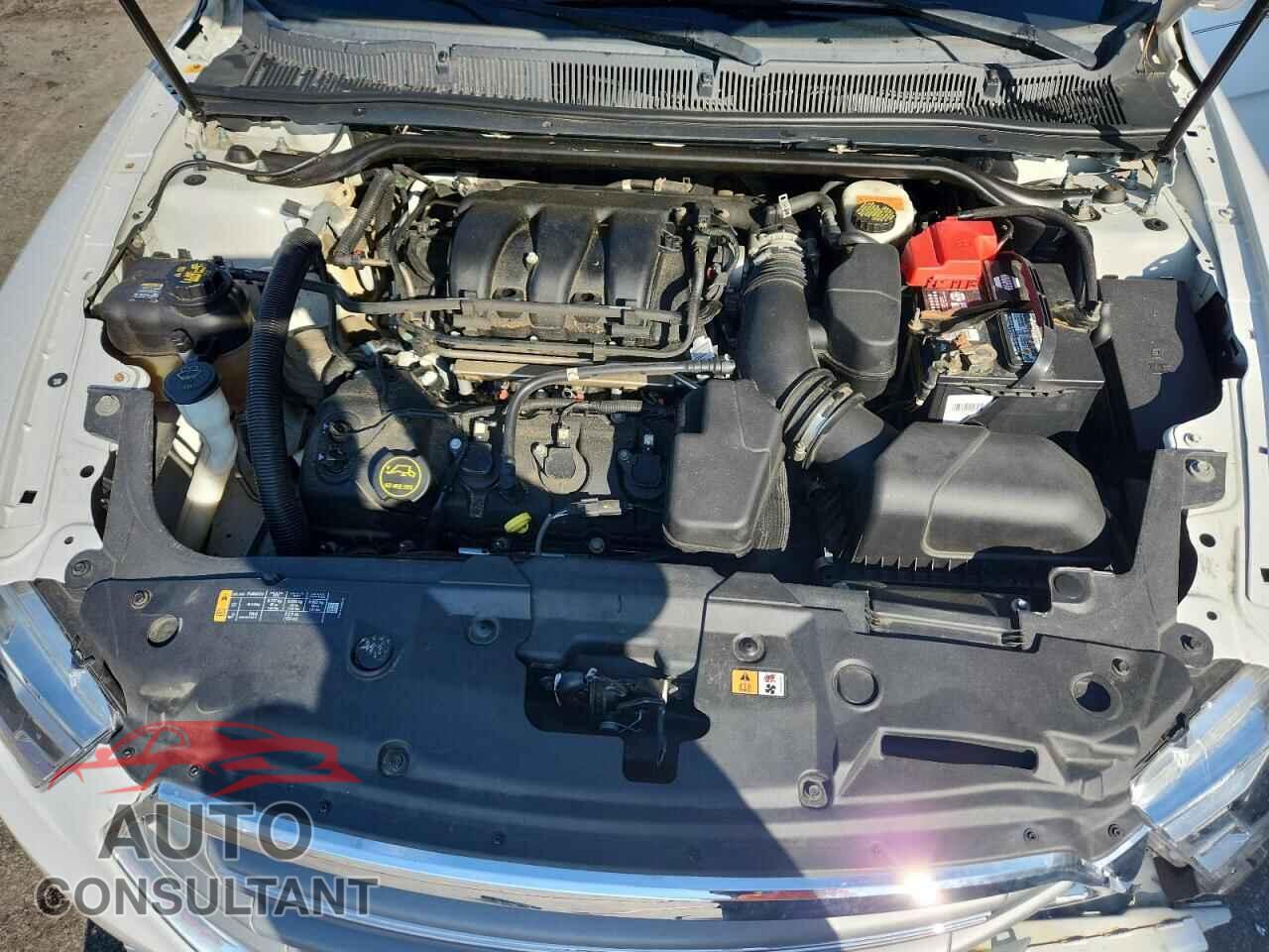 FORD TAURUS 2017 - 1FAHP2D88HG112211