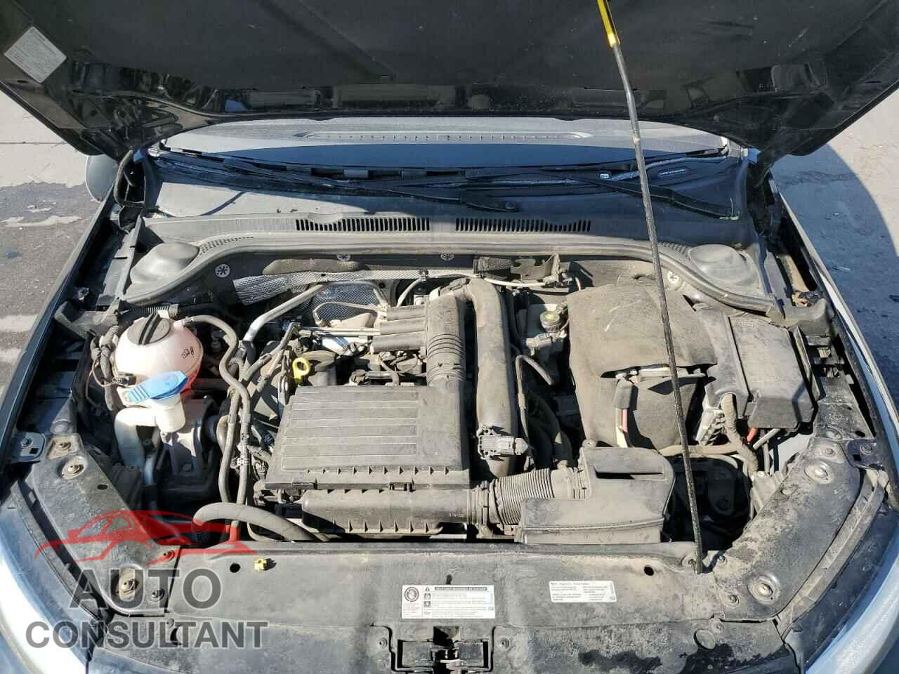 VOLKSWAGEN JETTA 2017 - 3VWDB7AJ5HM305821