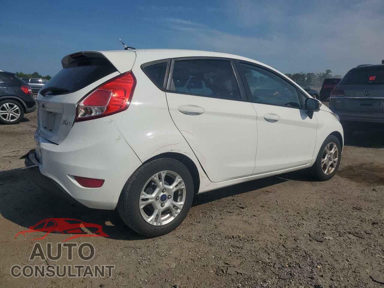 FORD FIESTA 2014 - 3FADP4EJ8EM226058