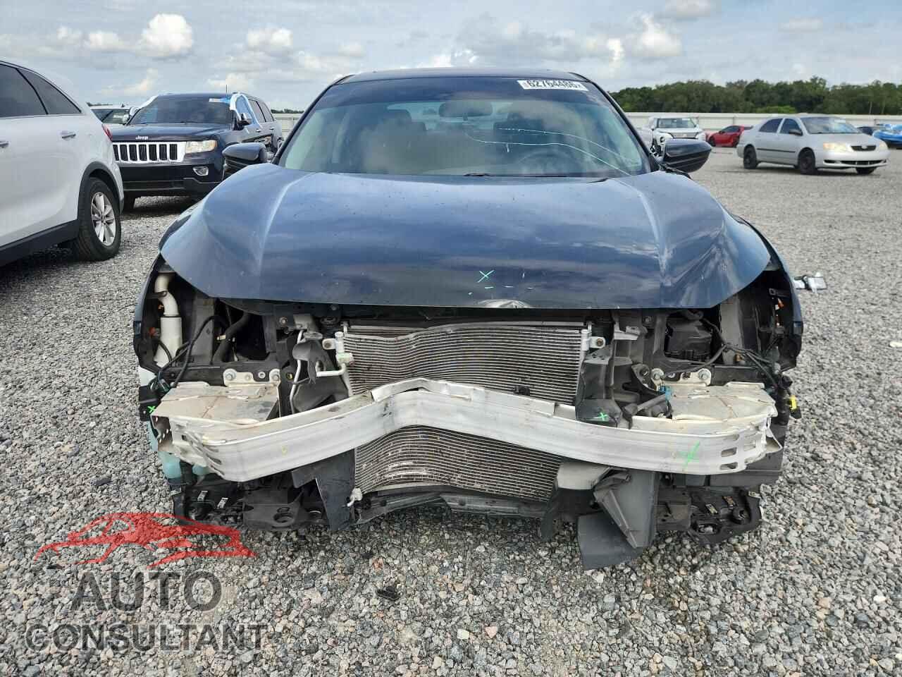 HONDA CIVIC 2017 - 2HGFC2F77HH573827
