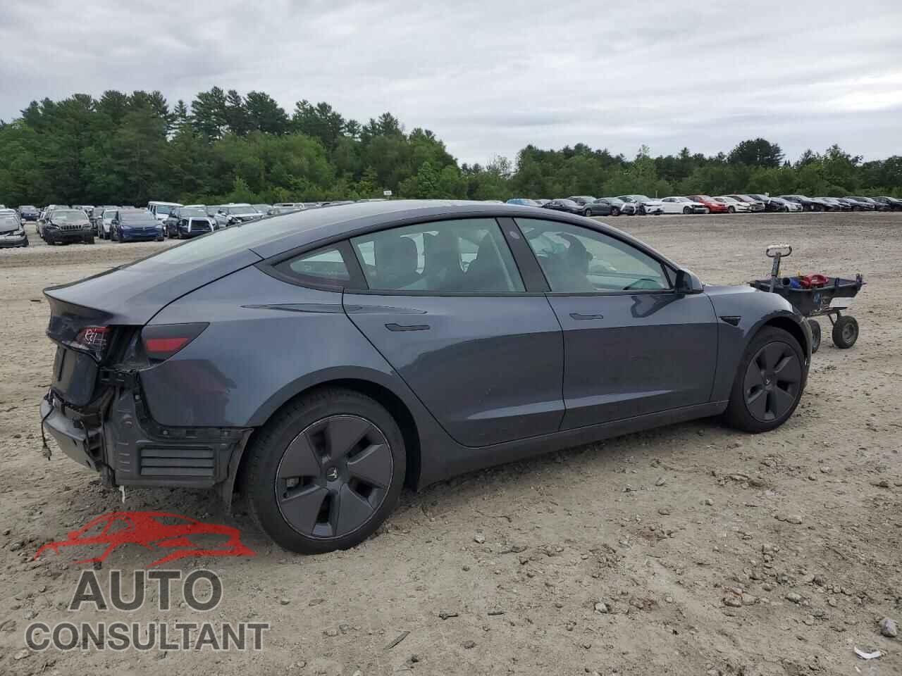 TESLA MODEL 3 2023 - 5YJ3E1EA5PF694184