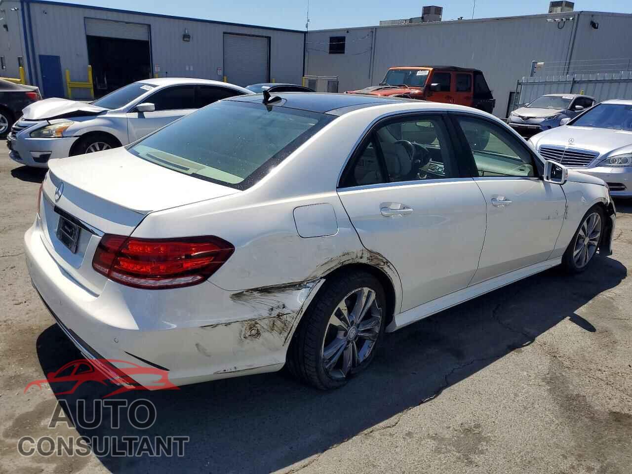 MERCEDES-BENZ E-CLASS 2014 - WDDHF5KB6EA878245