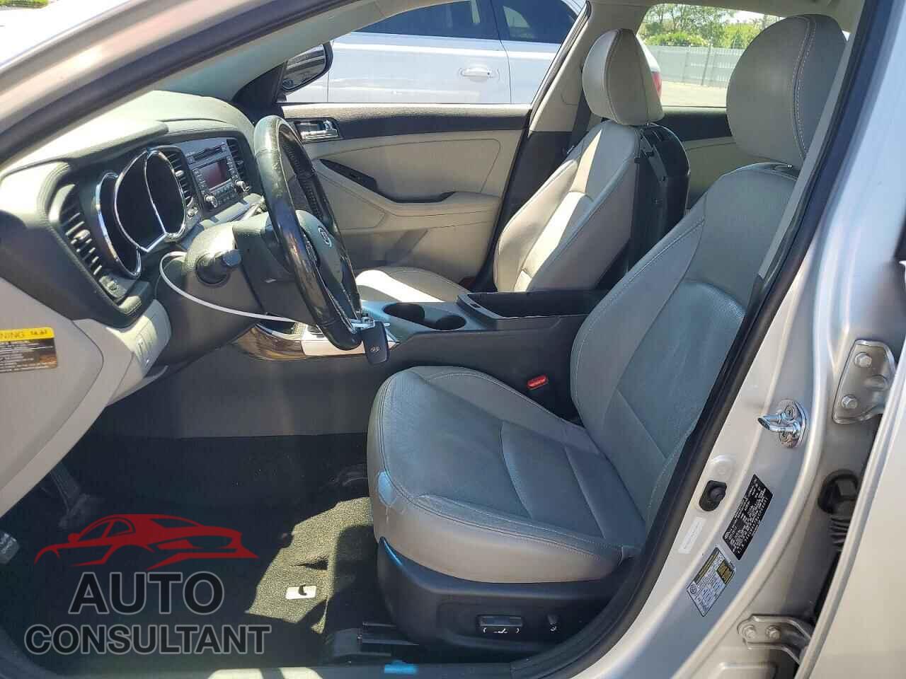 KIA OPTIMA 2012 - 5XXGN4A78CG009051