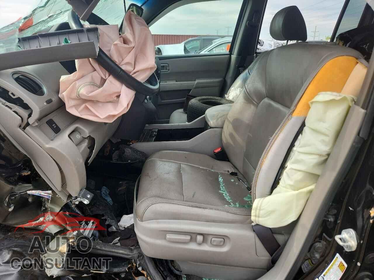 HONDA PILOT 2011 - 5FNYF4H54BB039963