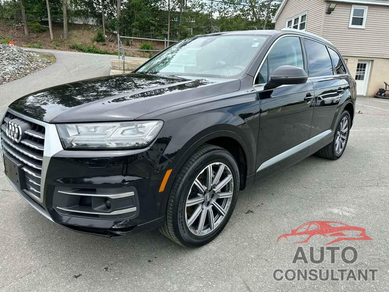 AUDI Q7 2019 - WA1LAAF78KD001228