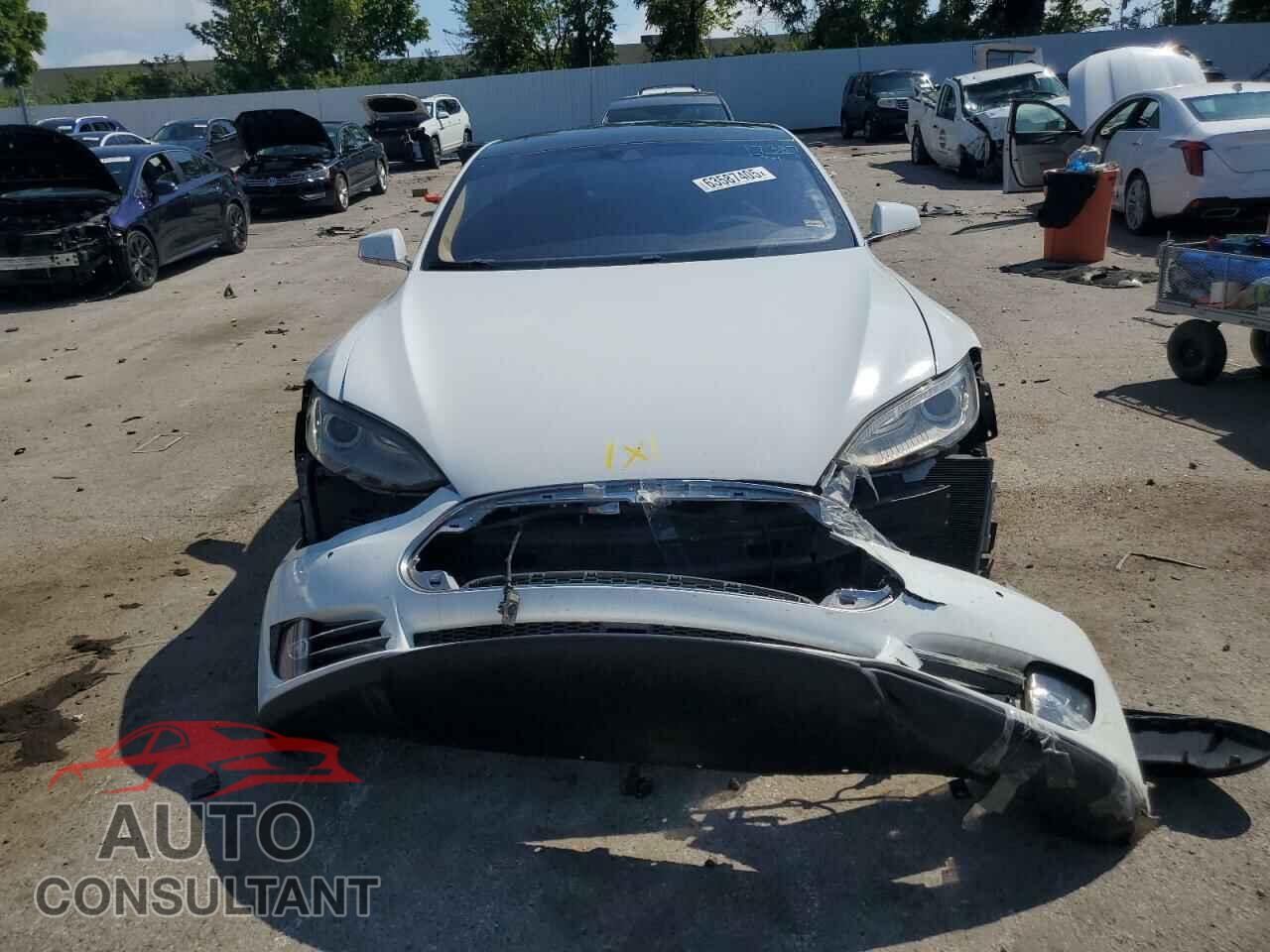 TESLA MODEL S 2015 - 5YJSA1S12FFP65836