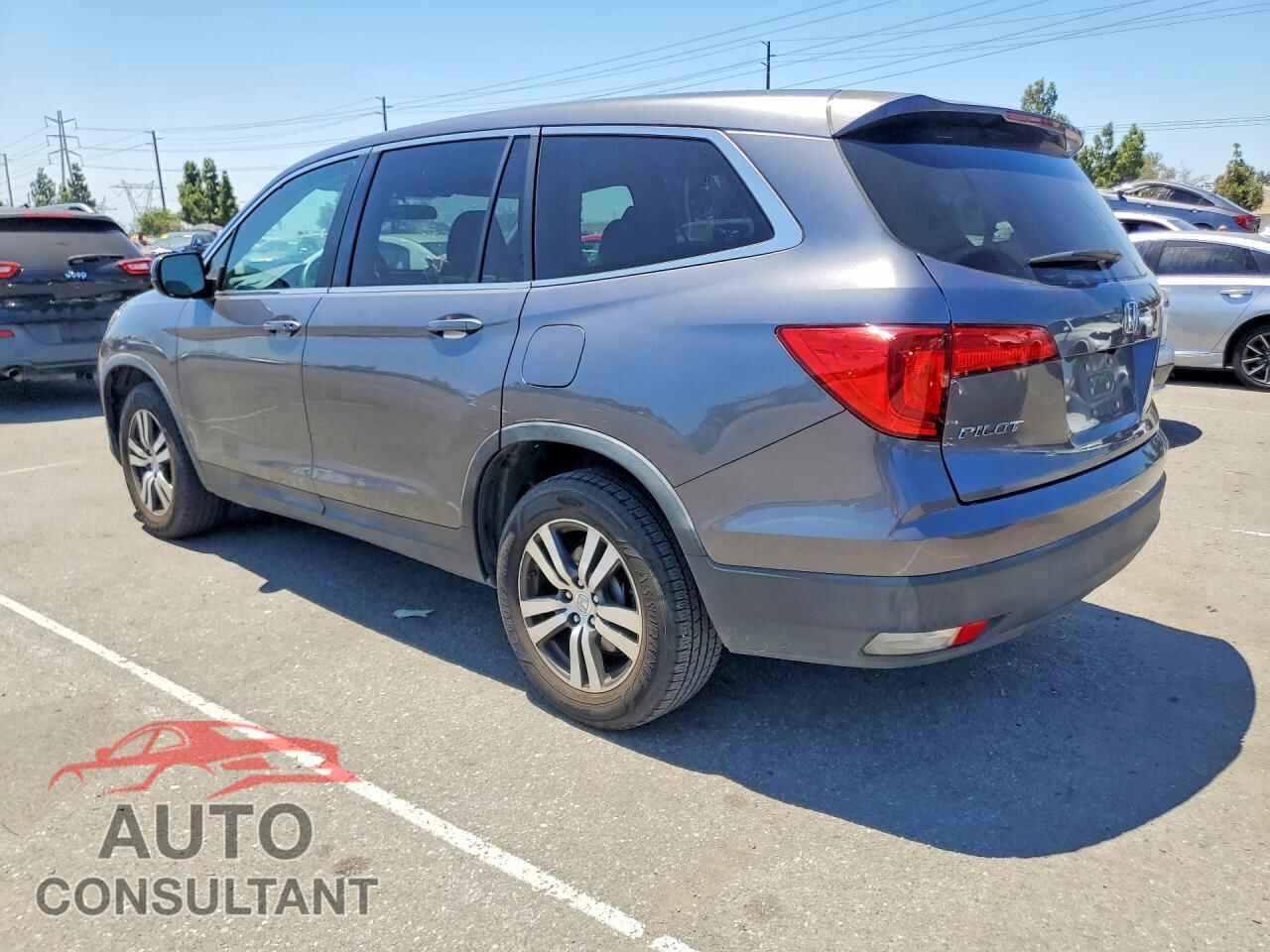 HONDA PILOT 2017 - 5FNYF5H33HB014632