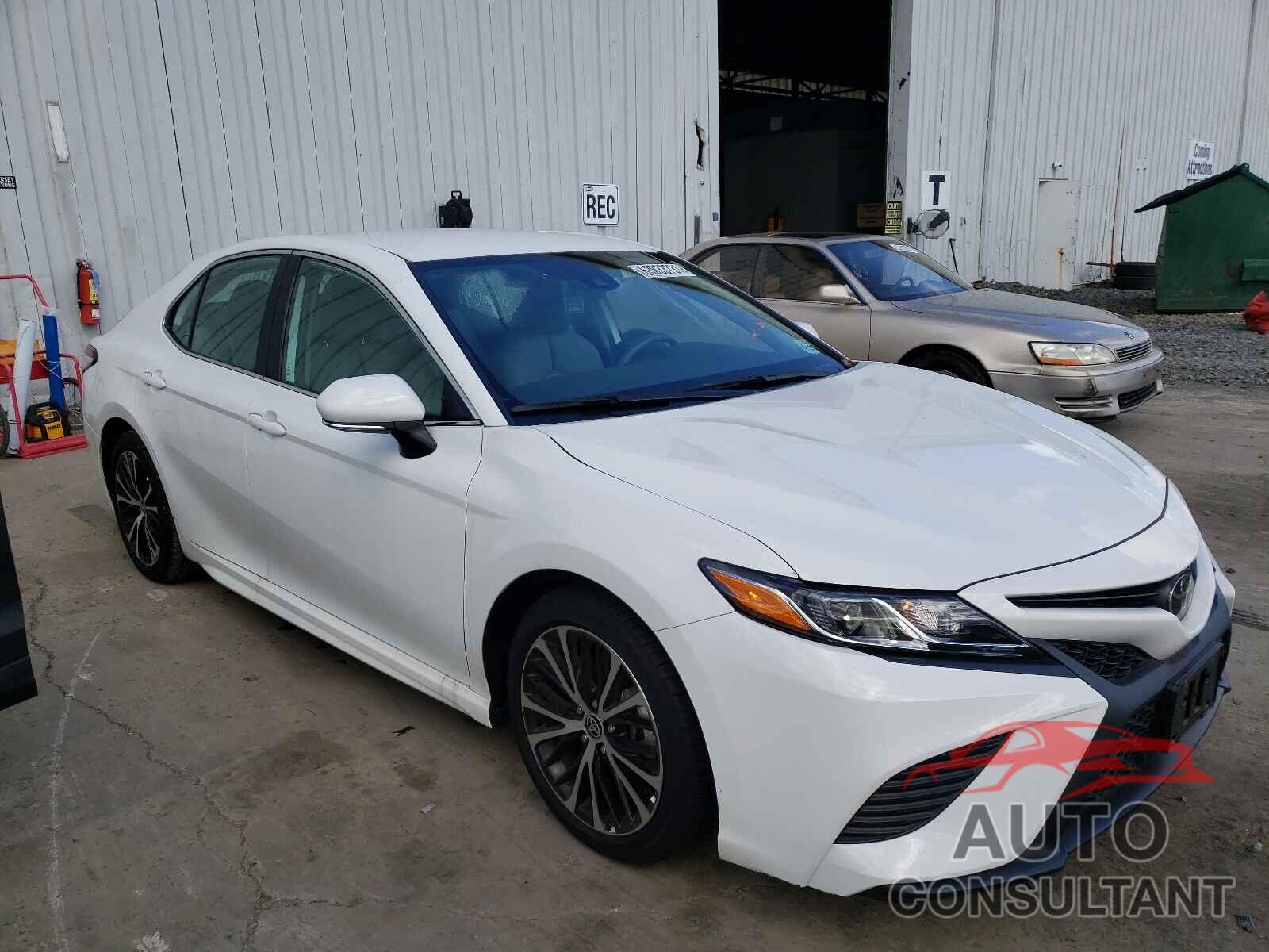 TOYOTA CAMRY 2020 - 4T1M11AK3LU990185