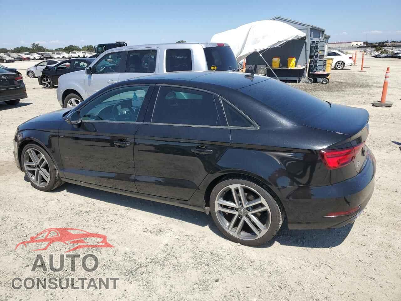 AUDI A3 2017 - WAUAUGFF5H1040476