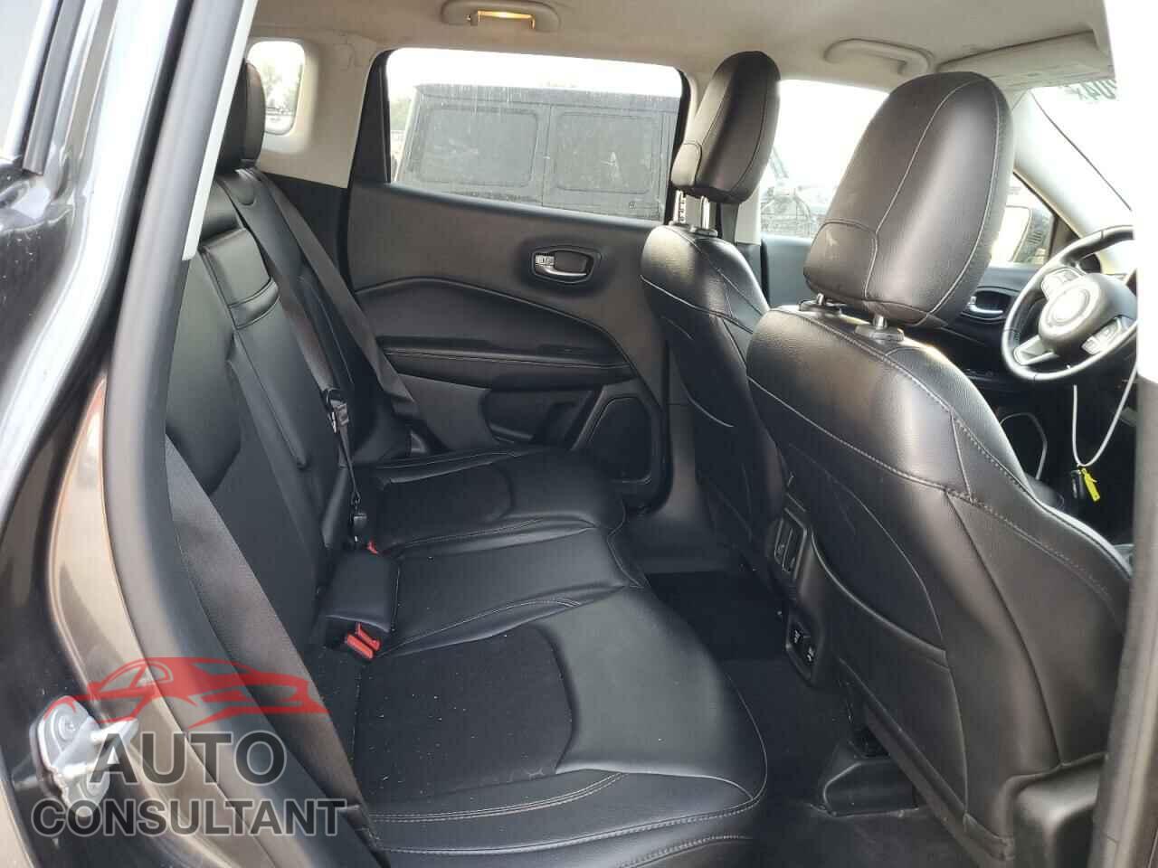 JEEP COMPASS 2017 - 3C4NJDBB4HT656662