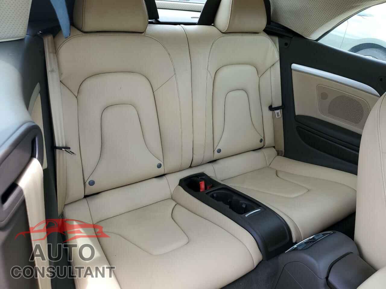 AUDI A5 2014 - WAUCFAFH5EN003899