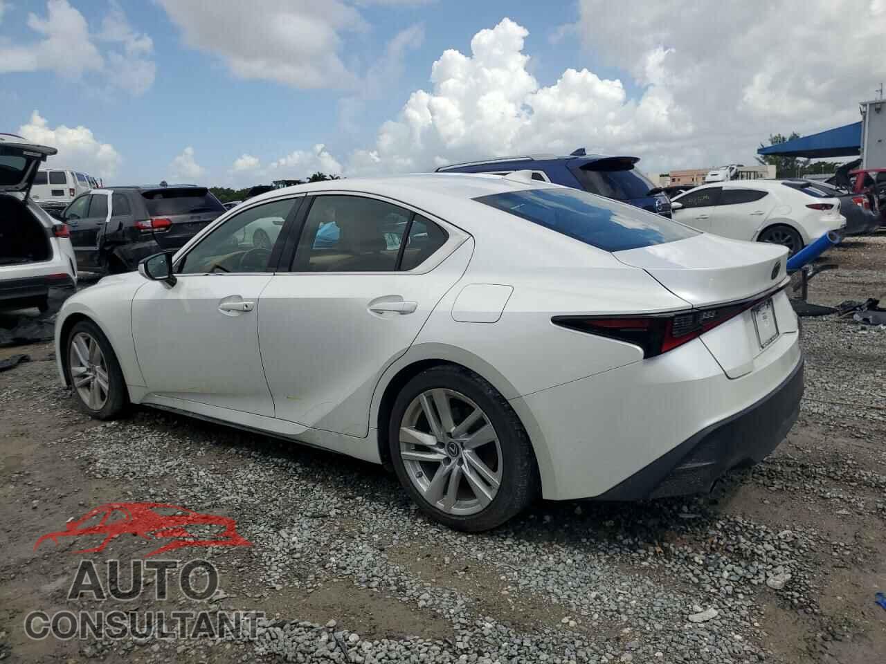 LEXUS IS 2022 - JTHAA1D22N5121656