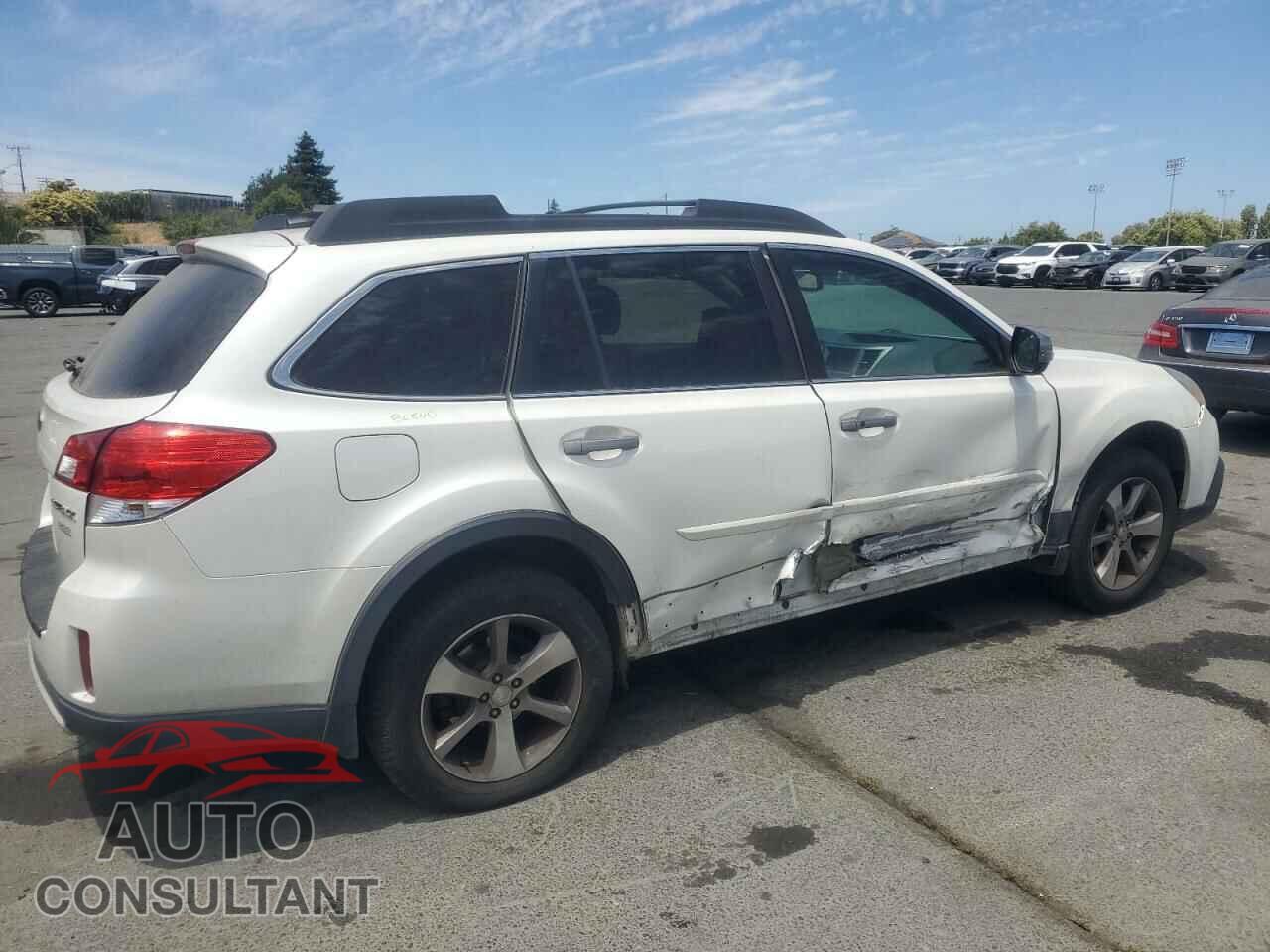 SUBARU OUTBACK 2014 - 4S4BRBPC2E3297462