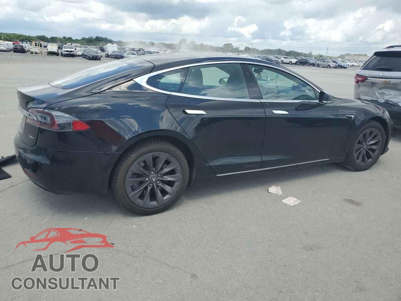 TESLA MODEL S 2018 - 5YJSA1E26JF247516
