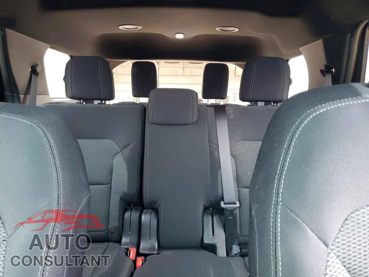 FORD EXPLORER 2016 - 1FM5K8D89GGB52077