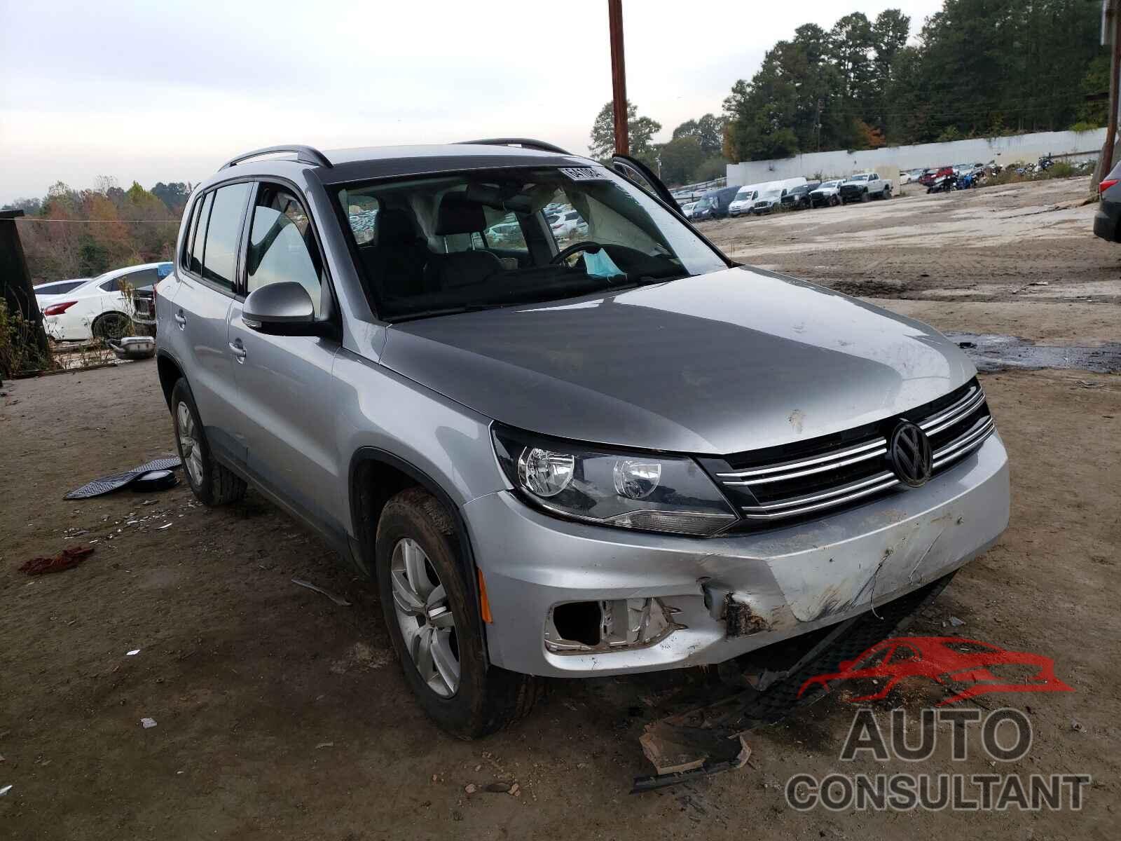 VOLKSWAGEN TIGUAN 2016 - WVGAV7AXXGW599518