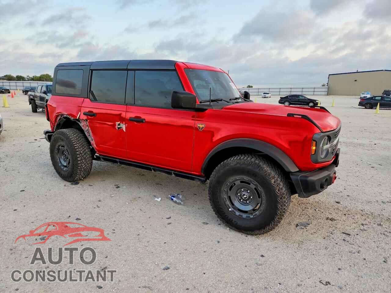FORD BRONCO 2023 - 1FMEE5DP0PLC10839