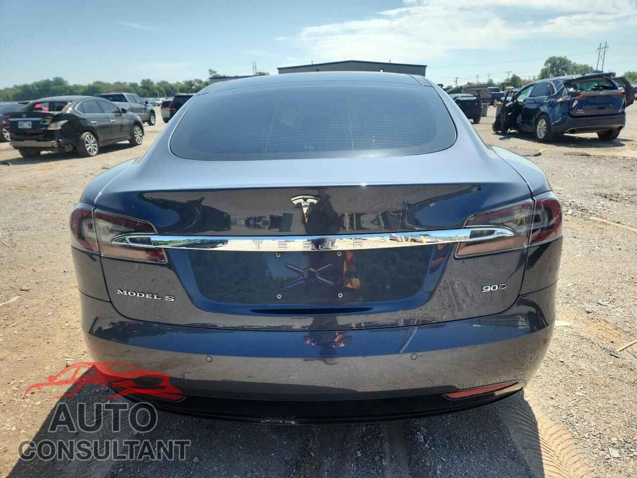 TESLA MODEL S 2017 - 5YJSA1E20HF199831