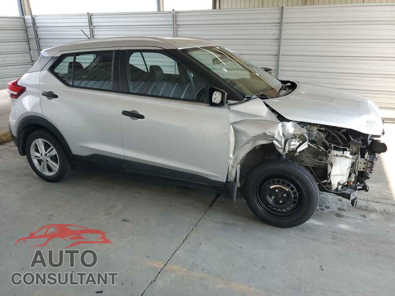 NISSAN KICKS 2019 - 3N1CP5CU3KL505950