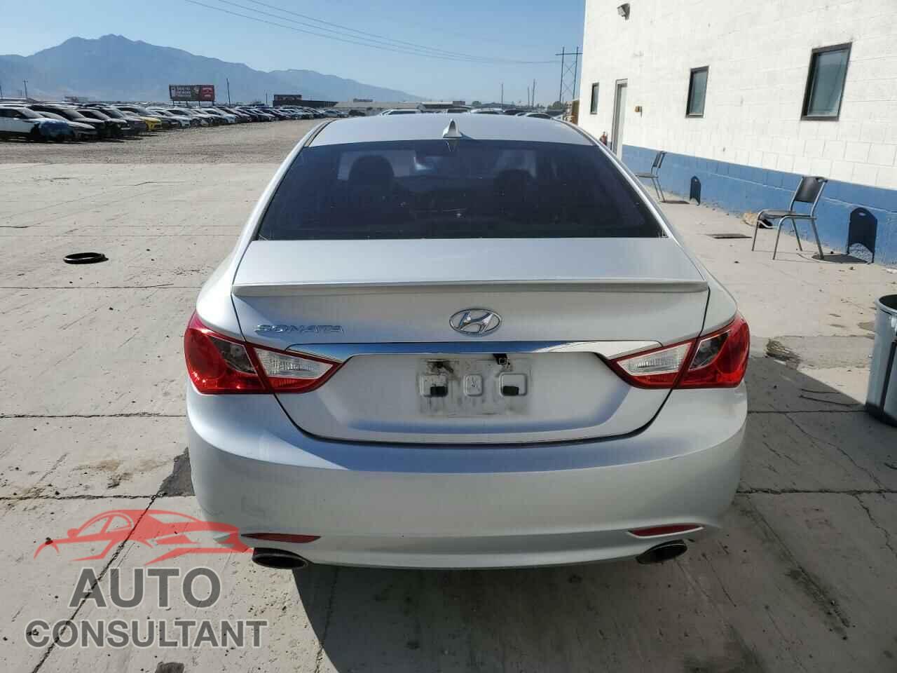 HYUNDAI SONATA 2011 - 5NPEC4AC3BH063824