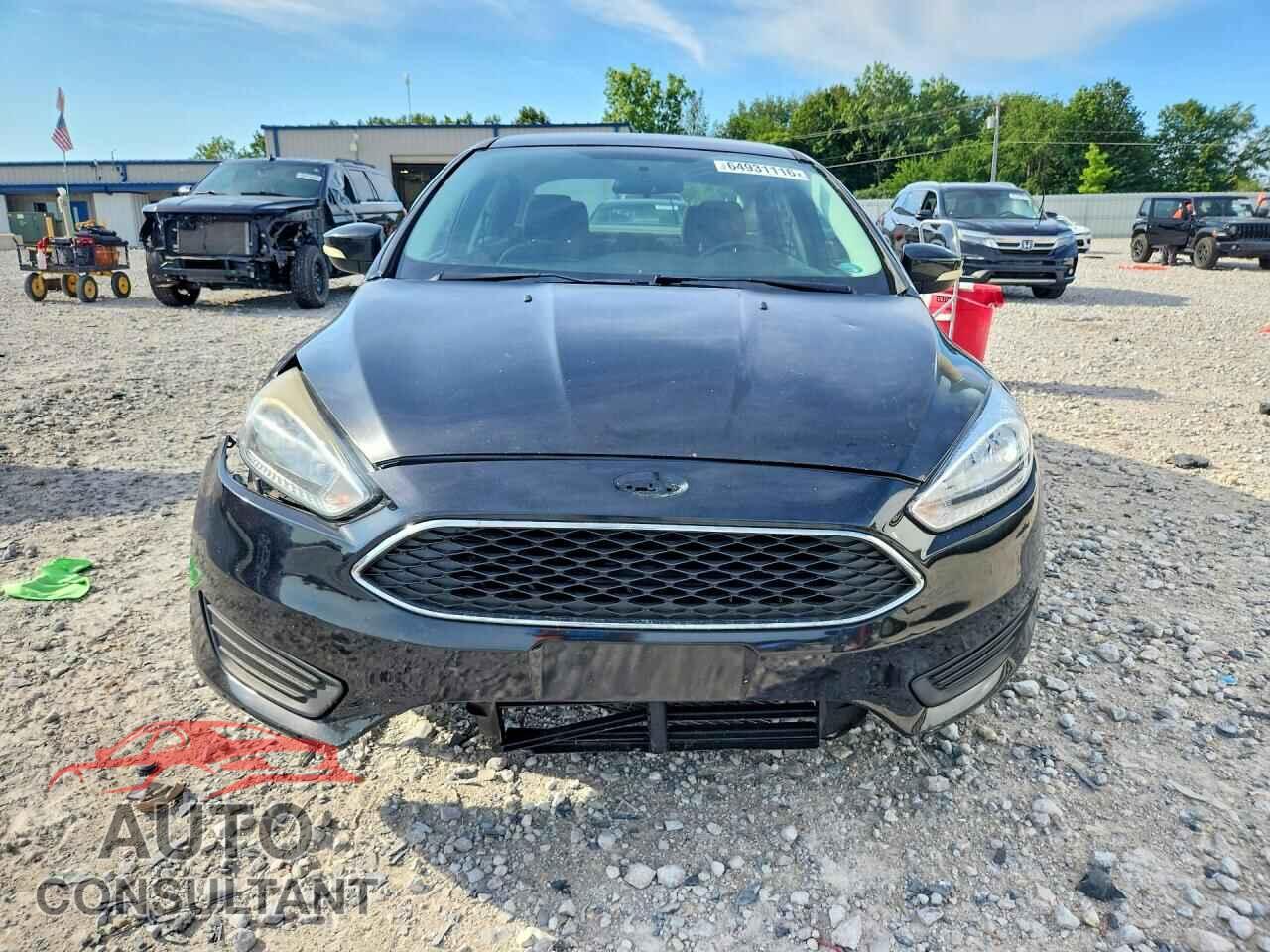 FORD FOCUS 2015 - 1FADP3F28FL386588