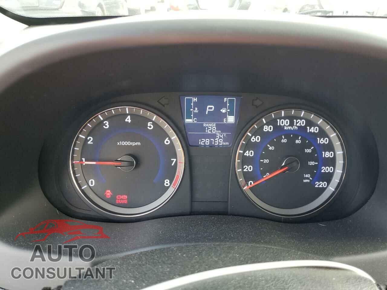HYUNDAI ACCENT 2015 - KMHCT5AEXFU220528