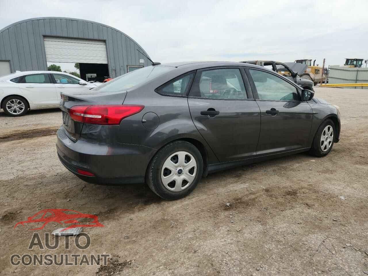 FORD FOCUS 2015 - 1FADP3E22FL368721