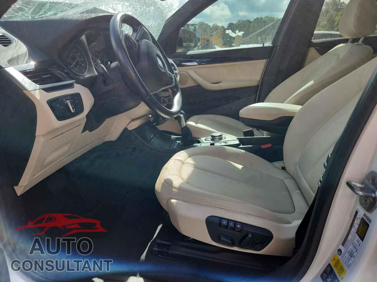 BMW X1 2017 - WBXHT3C35H5F68153