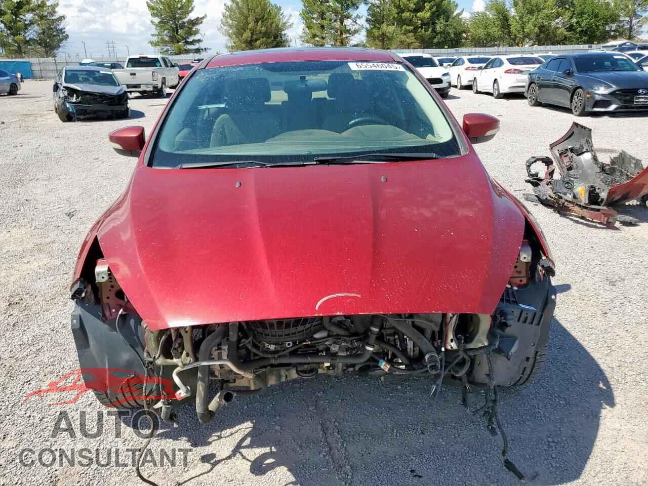 FORD FOCUS 2015 - 1FADP3F25FL312254