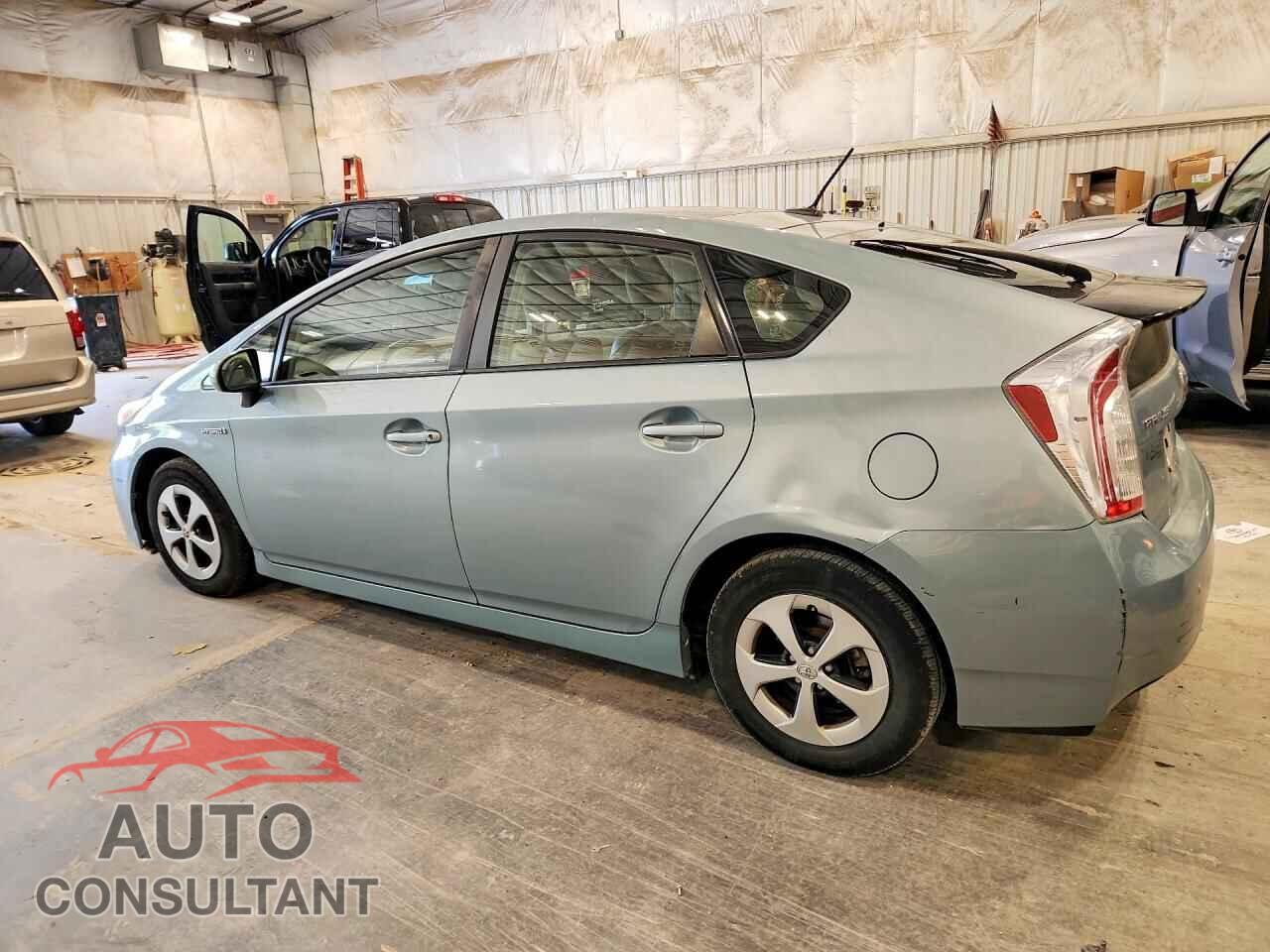 TOYOTA PRIUS 2012 - JTDKN3DU5C1612346