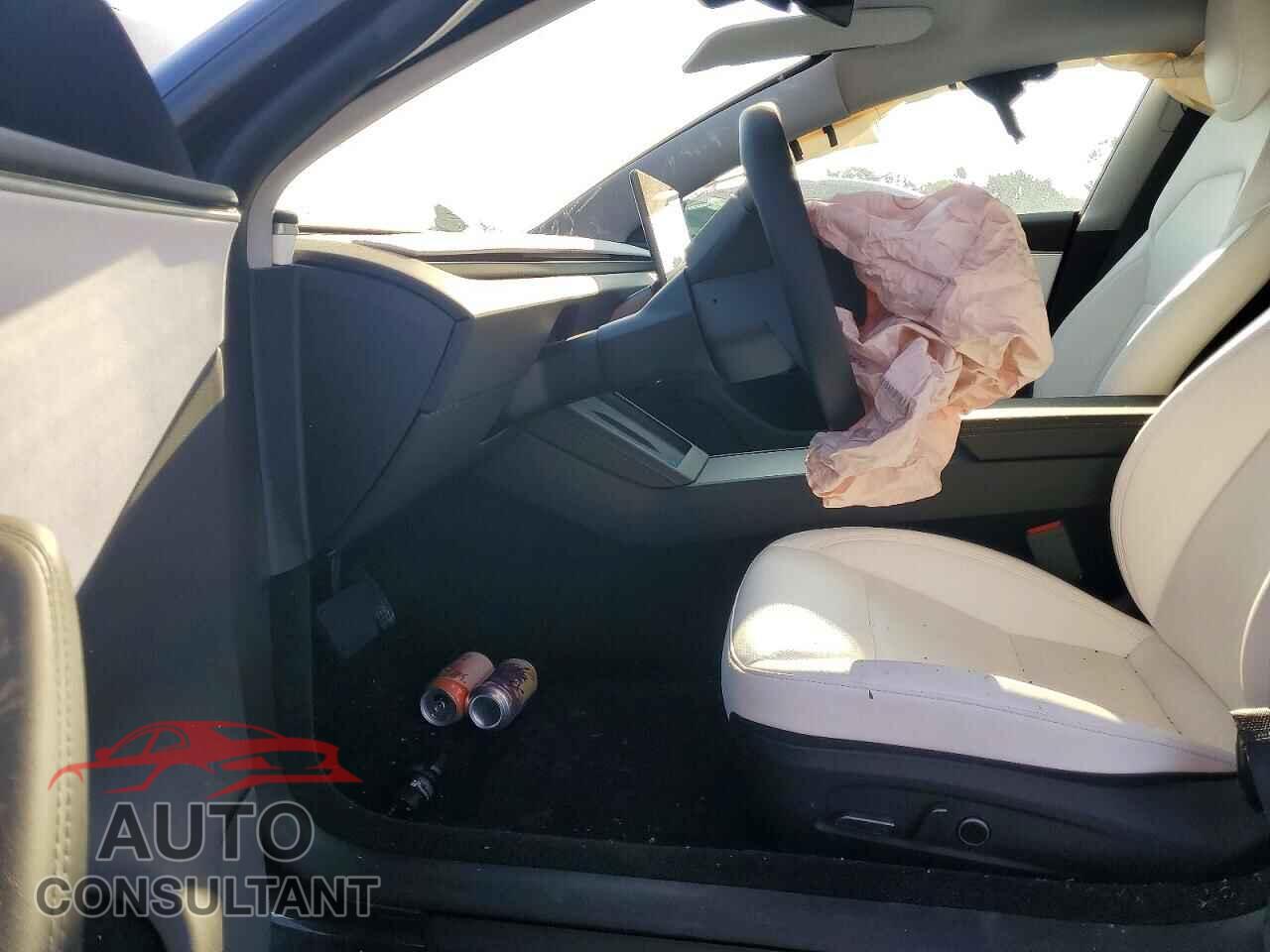 TESLA MODEL 3 2025 - 5YJ3E1EA3SF040468