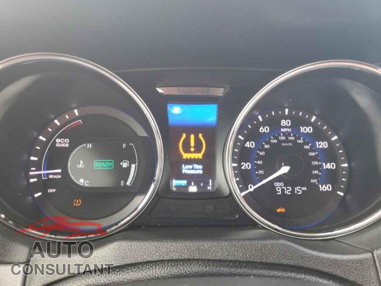 HYUNDAI SONATA 2015 - KMHEC4A41FA124783
