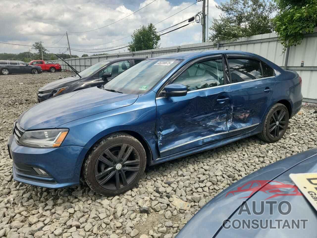 VOLKSWAGEN JETTA 2018 - 3VWL17AJ5JM216996
