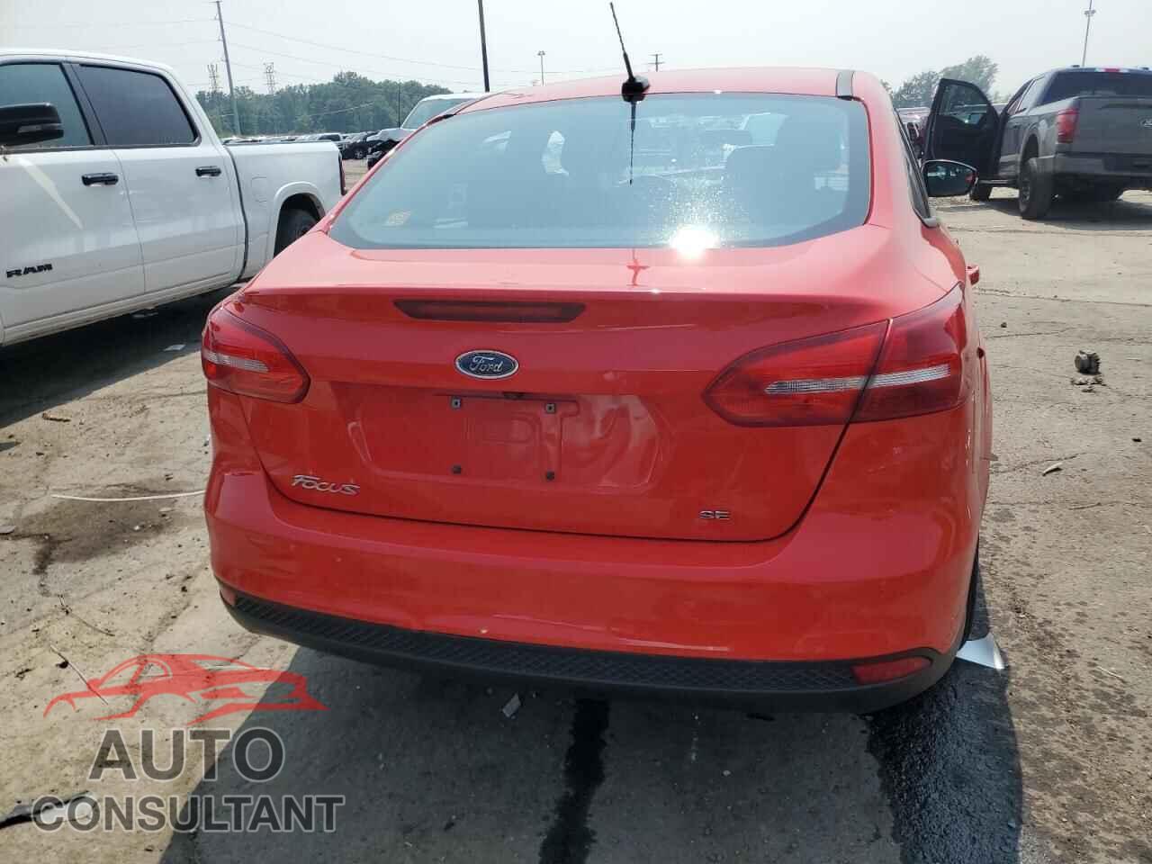 FORD FOCUS 2015 - 1FADP3F29FL371744