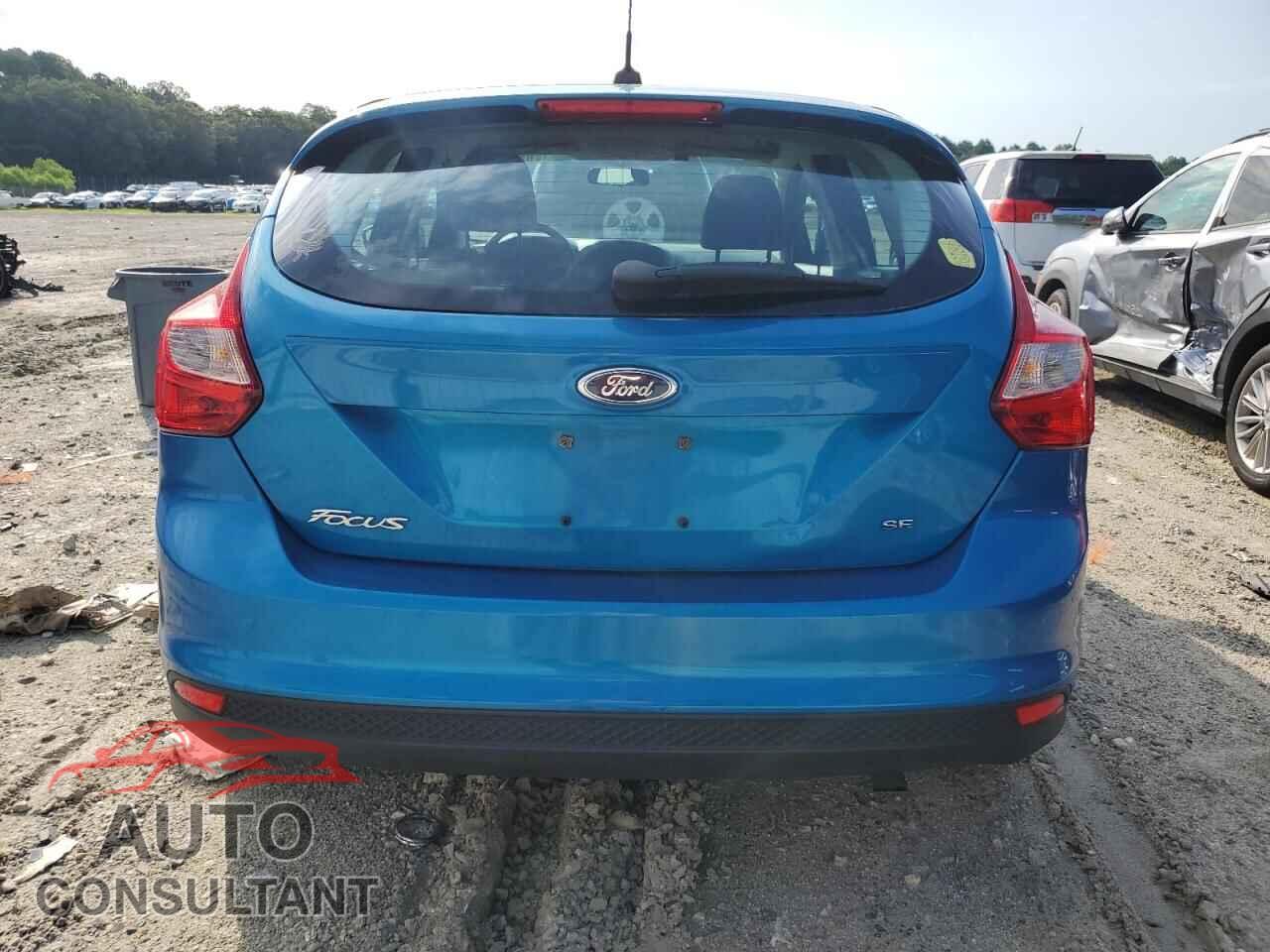 FORD FOCUS 2014 - 1FADP3K22EL360329