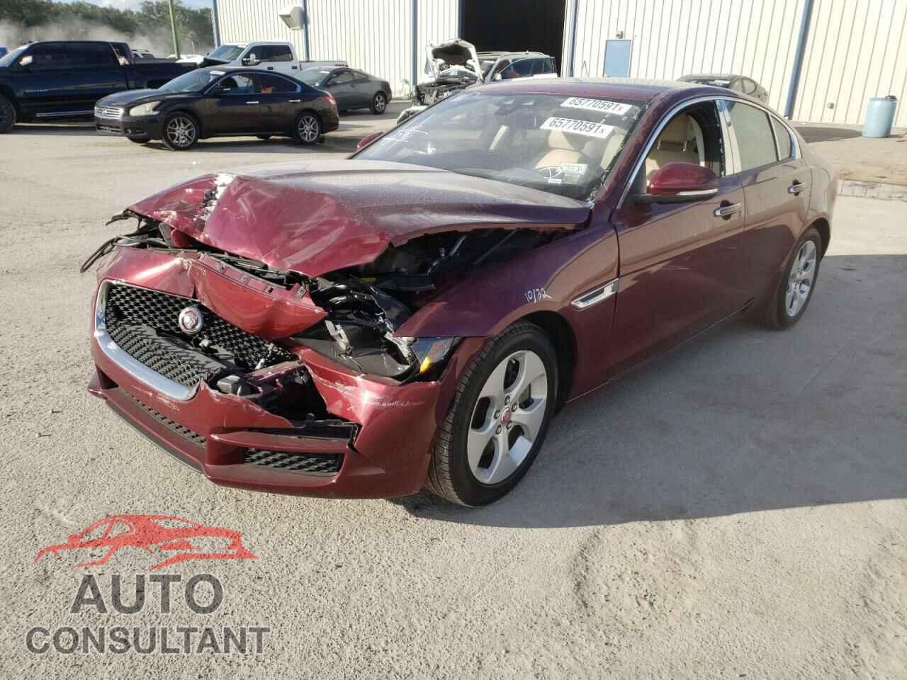 JAGUAR XE 2017 - SAJAR4BG3HA964210