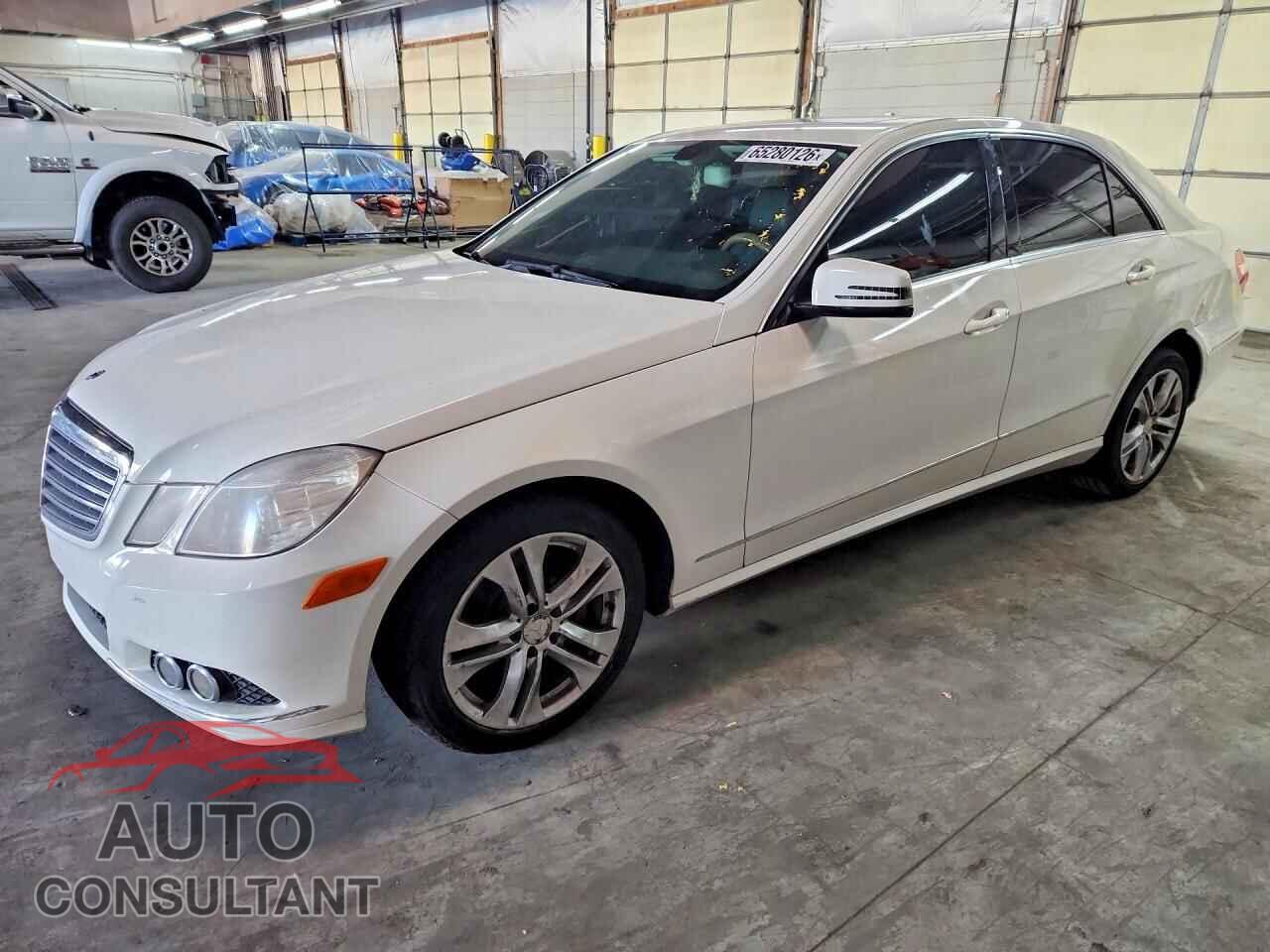 MERCEDES-BENZ E-CLASS 2011 - WDDHF8HBXBA429848