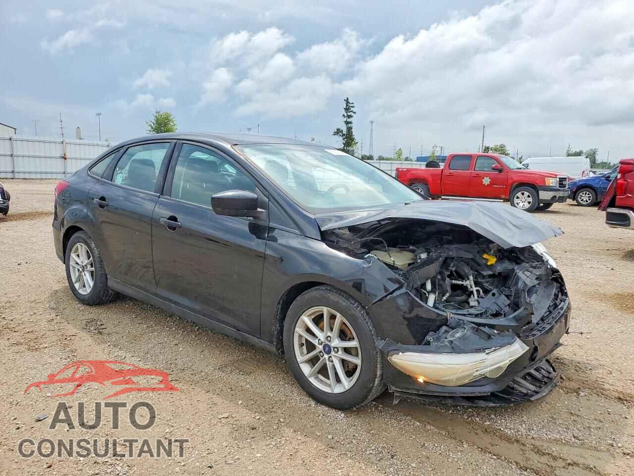 FORD FOCUS 2018 - 1FADP3F23JL316439