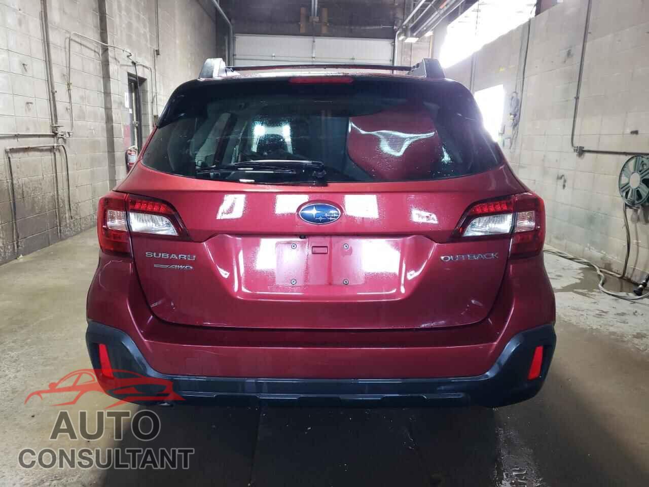 SUBARU OUTBACK 2018 - 4S4BSAAC0J3318911