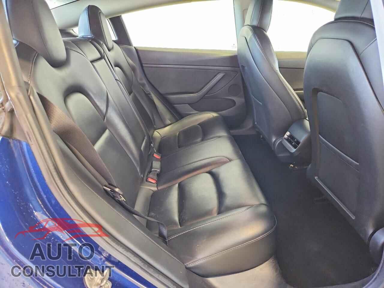 TESLA MODEL 3 2022 - 5YJ3E1EA7NF304280