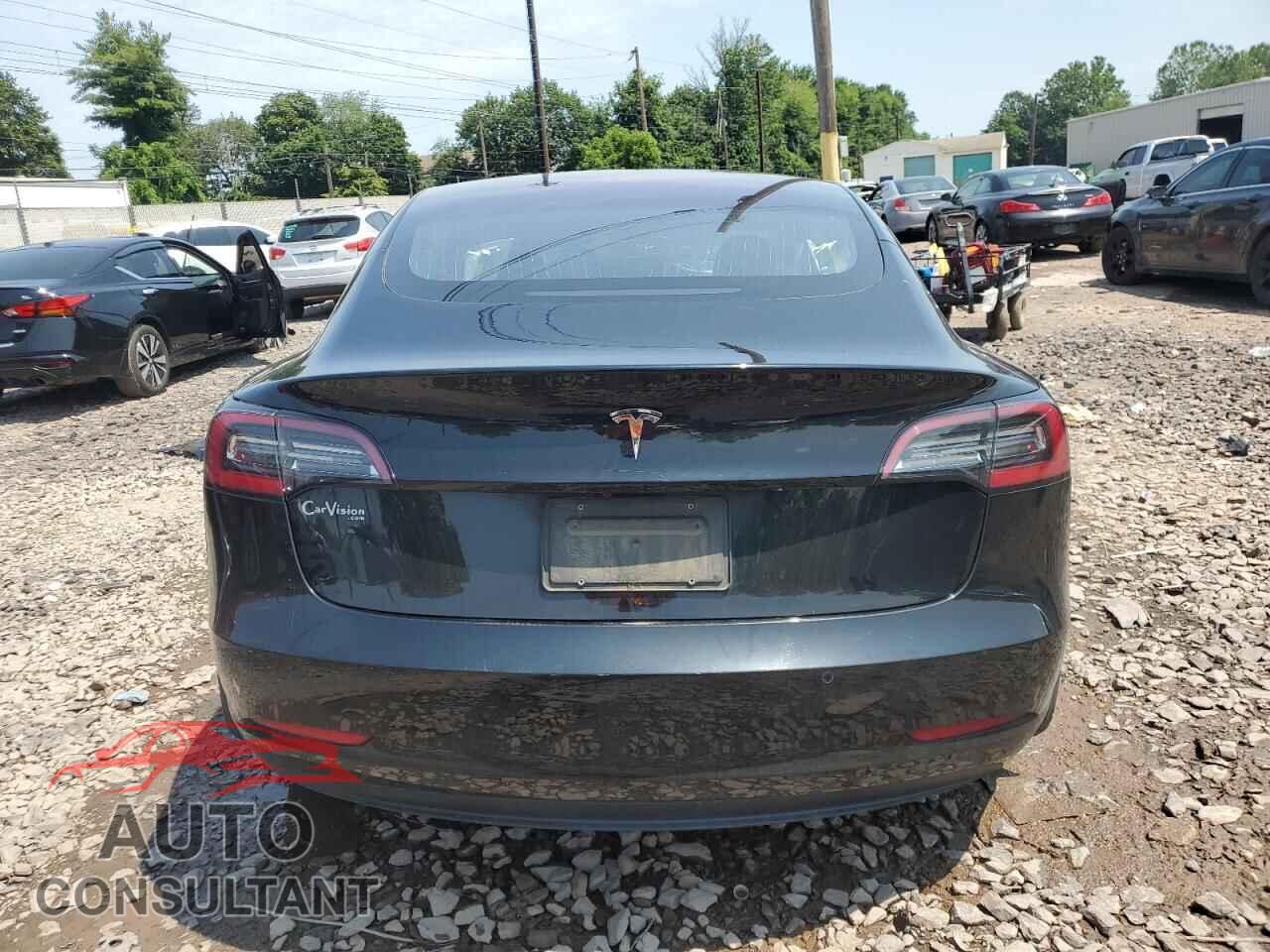 TESLA MODEL 3 2018 - 5YJ3E1EA2JF156341