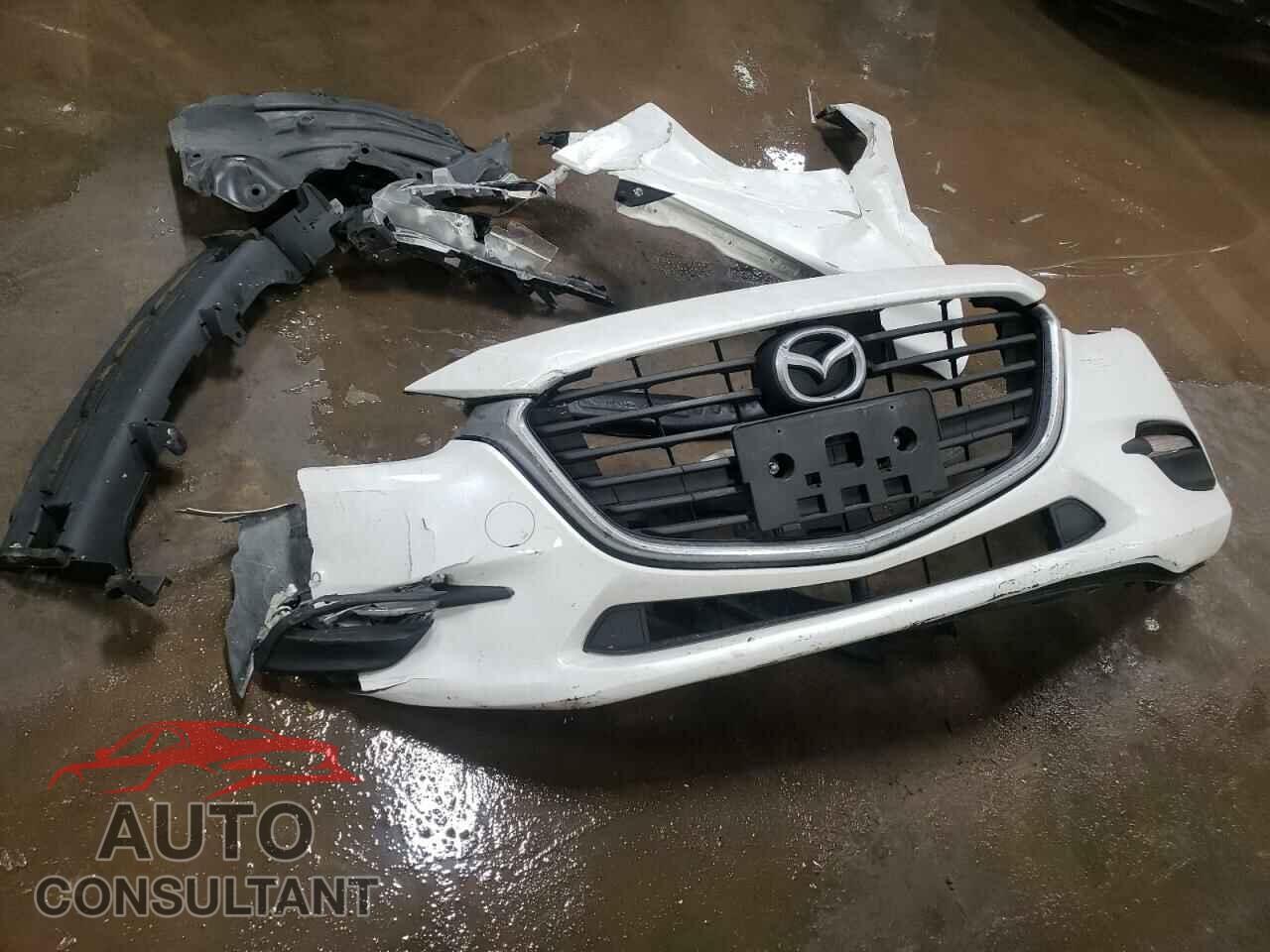 MAZDA 3 2017 - 3MZBN1L71HM117732