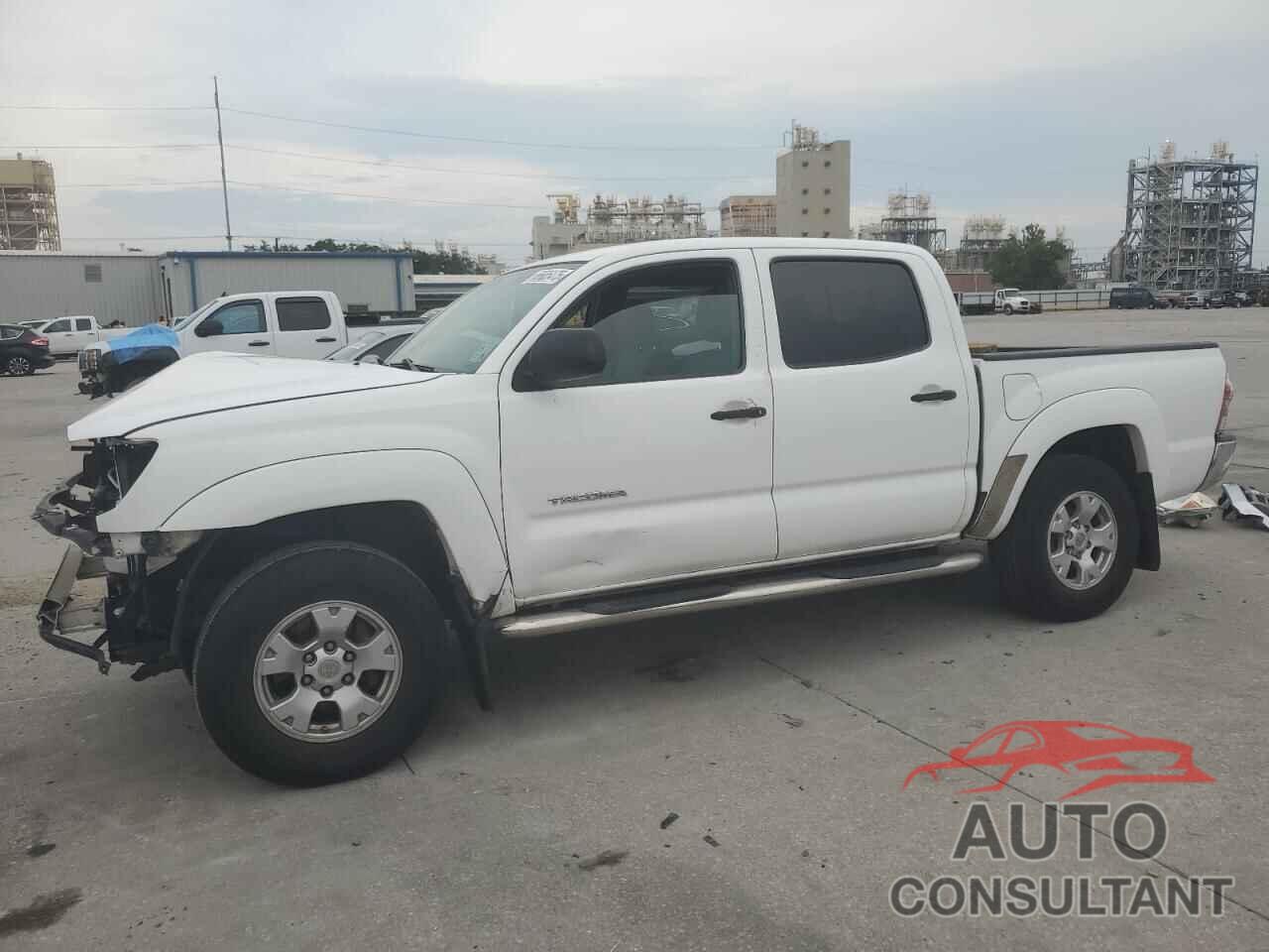TOYOTA TACOMA 2015 - 5TFJU4GN1FX068048