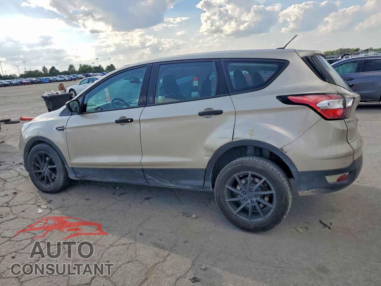 FORD ESCAPE 2018 - 1FMCU0F75JUC70255