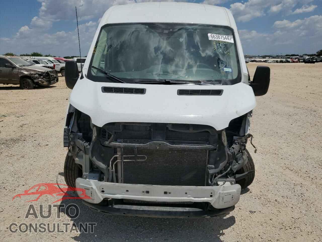 FORD TRANSIT 2019 - 1FTYR2CM2KKB07965