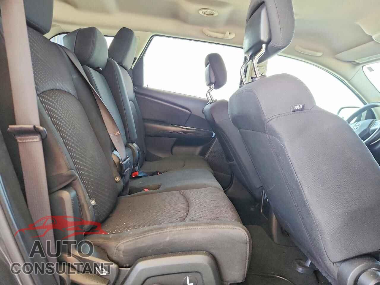 DODGE JOURNEY 2017 - 3C4PDCGB0HT701681